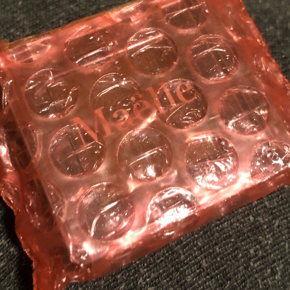 Random BNIB 5-pc Eyeshadows - Picture 10 of 10